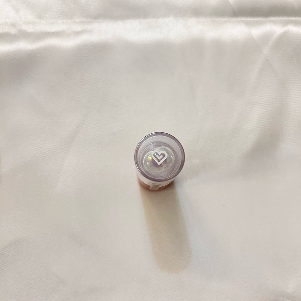 Charlotte Tilbury Highlighter & kaja juicy glass - Picture 8 of 14